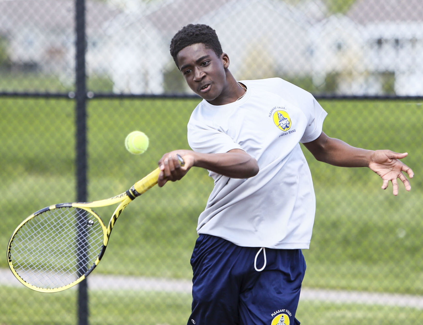 050721-qc-spt-mac boys-tennis-13.JPG